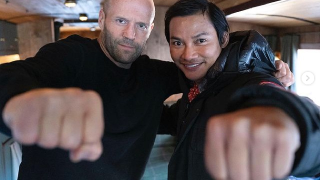 Jason Statham deelt 'Expendables 4'-filmpje van messengevecht met Iko Uwais