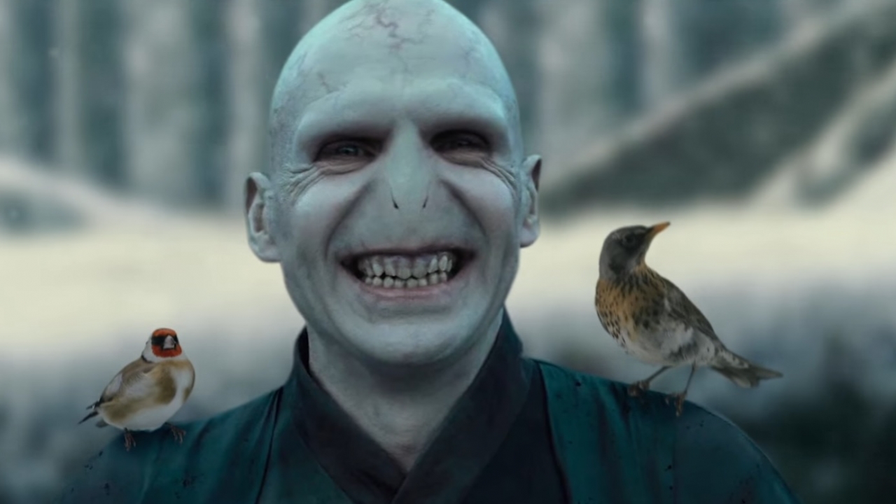 Lachen met trailer 'Beauty and Lord Voldemort'!