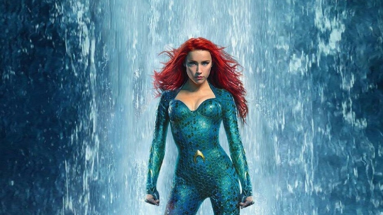 Amber Heard hint met foto naar terugkeer in 'Aquaman II'