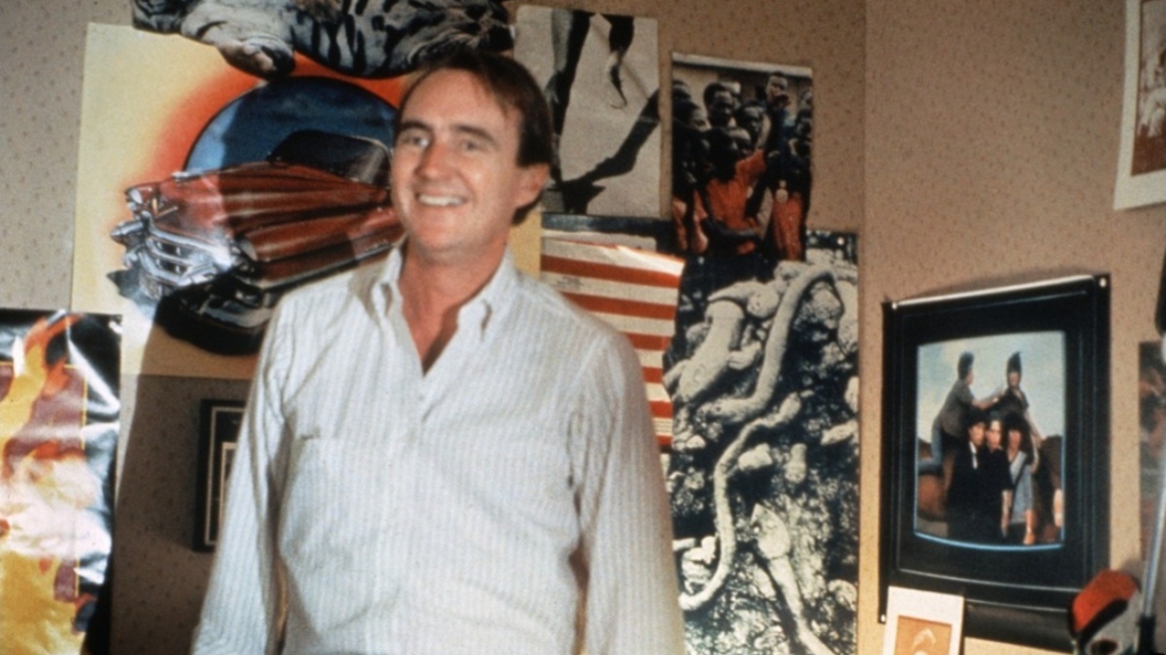 De film die horror-regisseur Wes Craven uit de geschiedenis wilde wissen: "Ze dwongen me om veel te knippen"