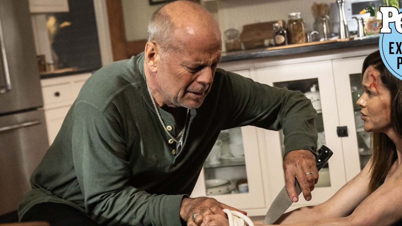 65-jarige Bruce Willis als actie-opa in trailer 'Survive the Night'