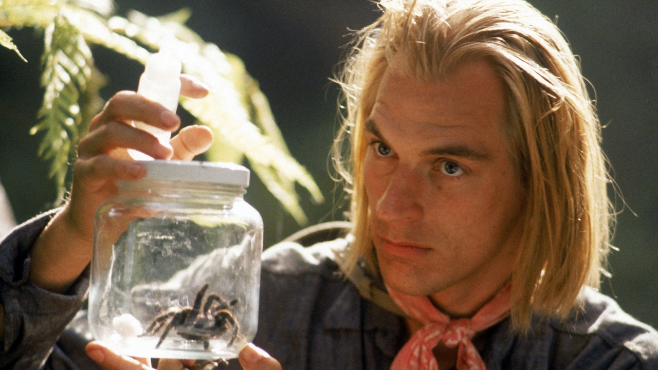 Vermist acteur Julian Sands na half jaar dood aangetroffen in Los Angeles