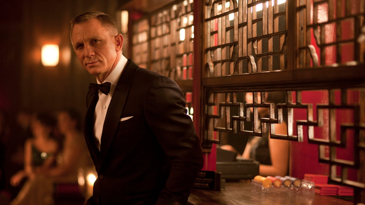 Daniel Craig vs James Bond in geinige Heineken reclame