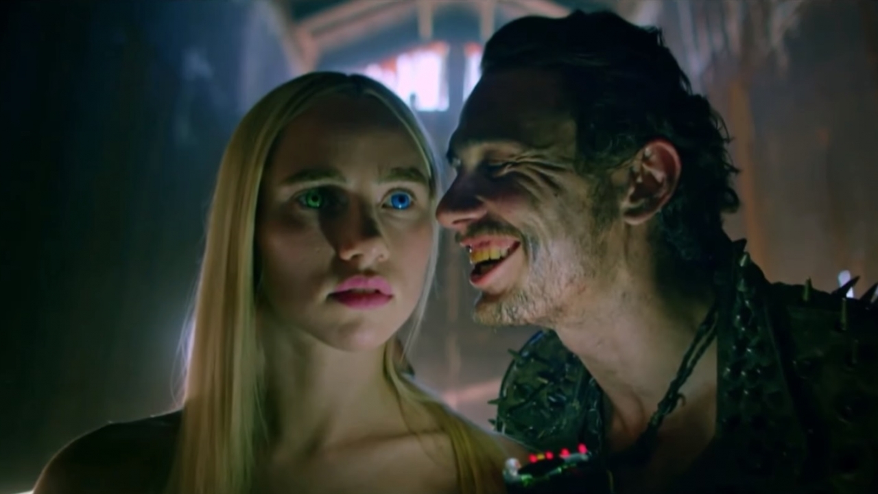 Trailer 'Mad Max'-kloon 'Future World' met Milla Jovovich en James Franco