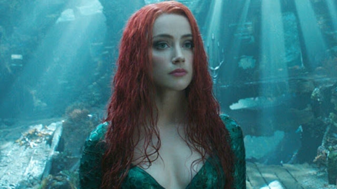 Ondanks 4,5 miljoen handtekeningen blijft Amber Heard in 'Aquaman 2'