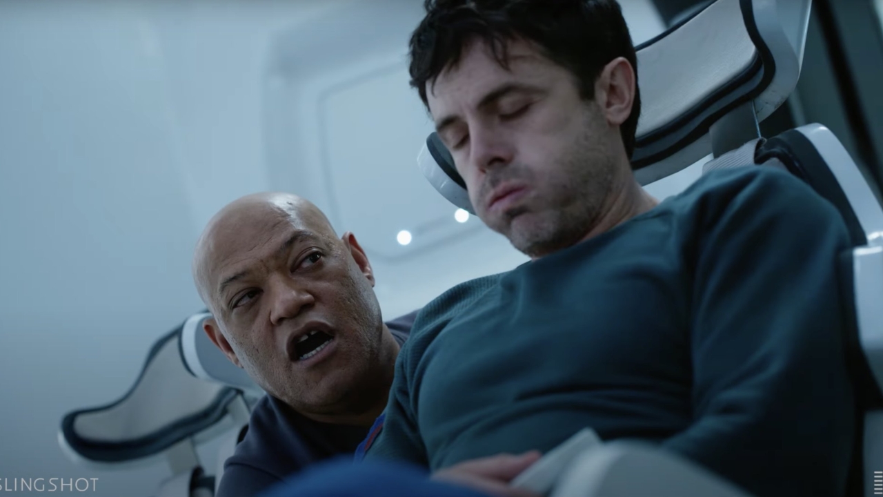 Trailer: psychologische scifi-thriller 'Slingshot' laat Casey Affleck en Laurence Fishburne compleet doordraaien