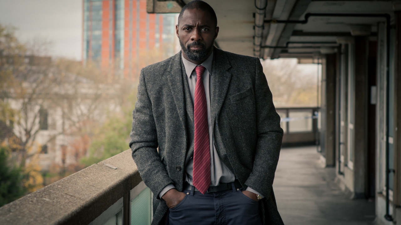Idris Elba voedt geruchten over rol als James Bond