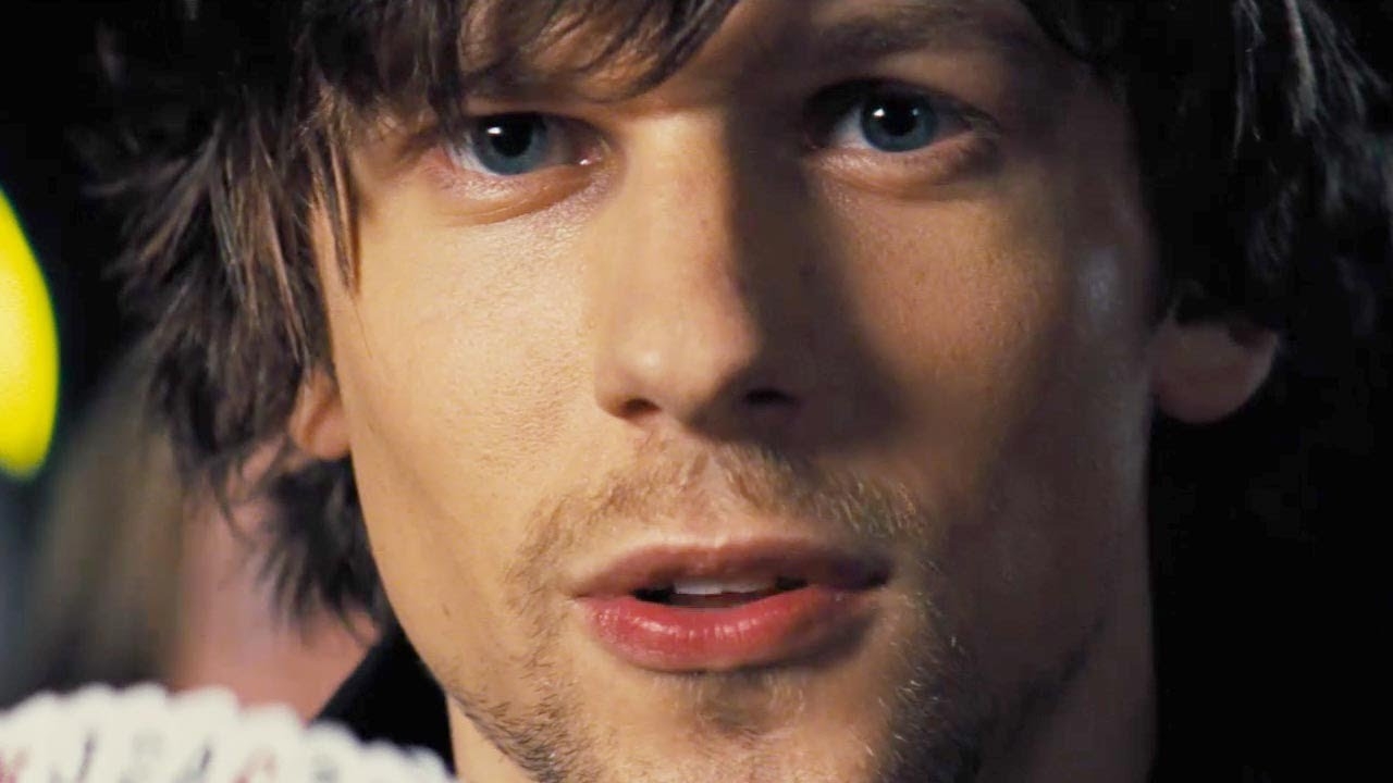 Jesse Eisenberg en Alexander Skarsgard doen mee aan 'The Hummingbird Project'