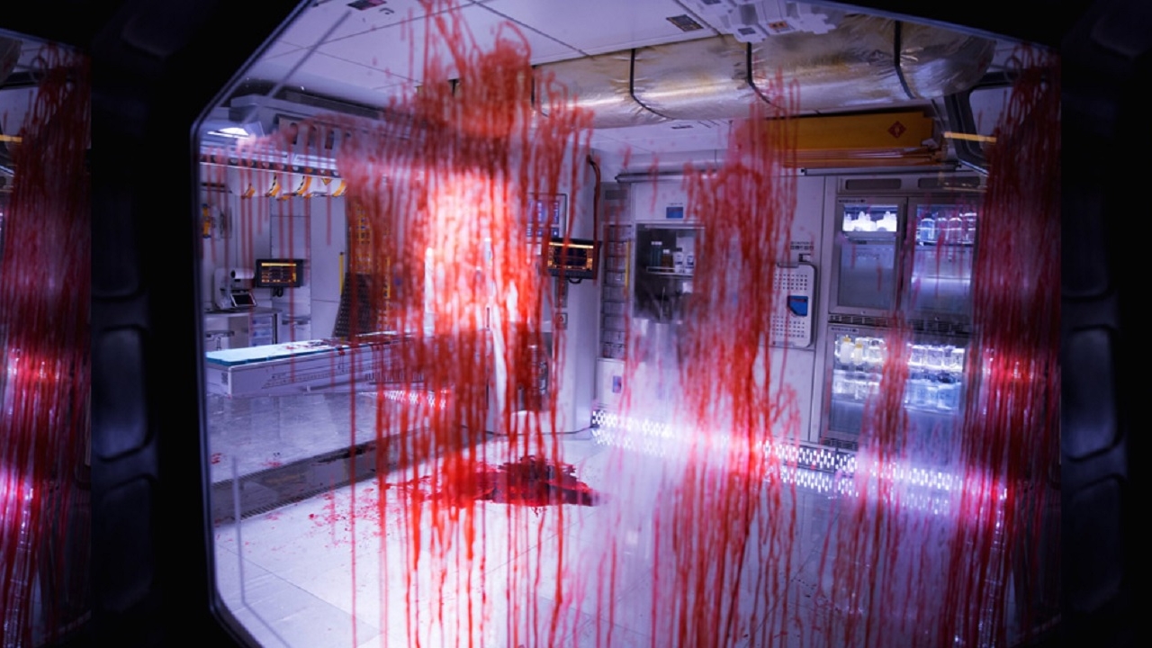 Bloederig lab en andere herkenbare 'Alien'-zaken op foto's 'Alien: Covenant'