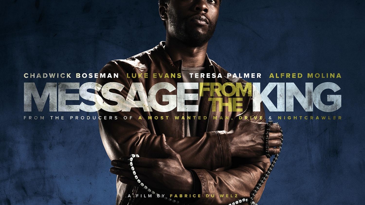 Chadwick Boseman zoekt moordenaars van zijn zusje in trailer 'Message from the King'