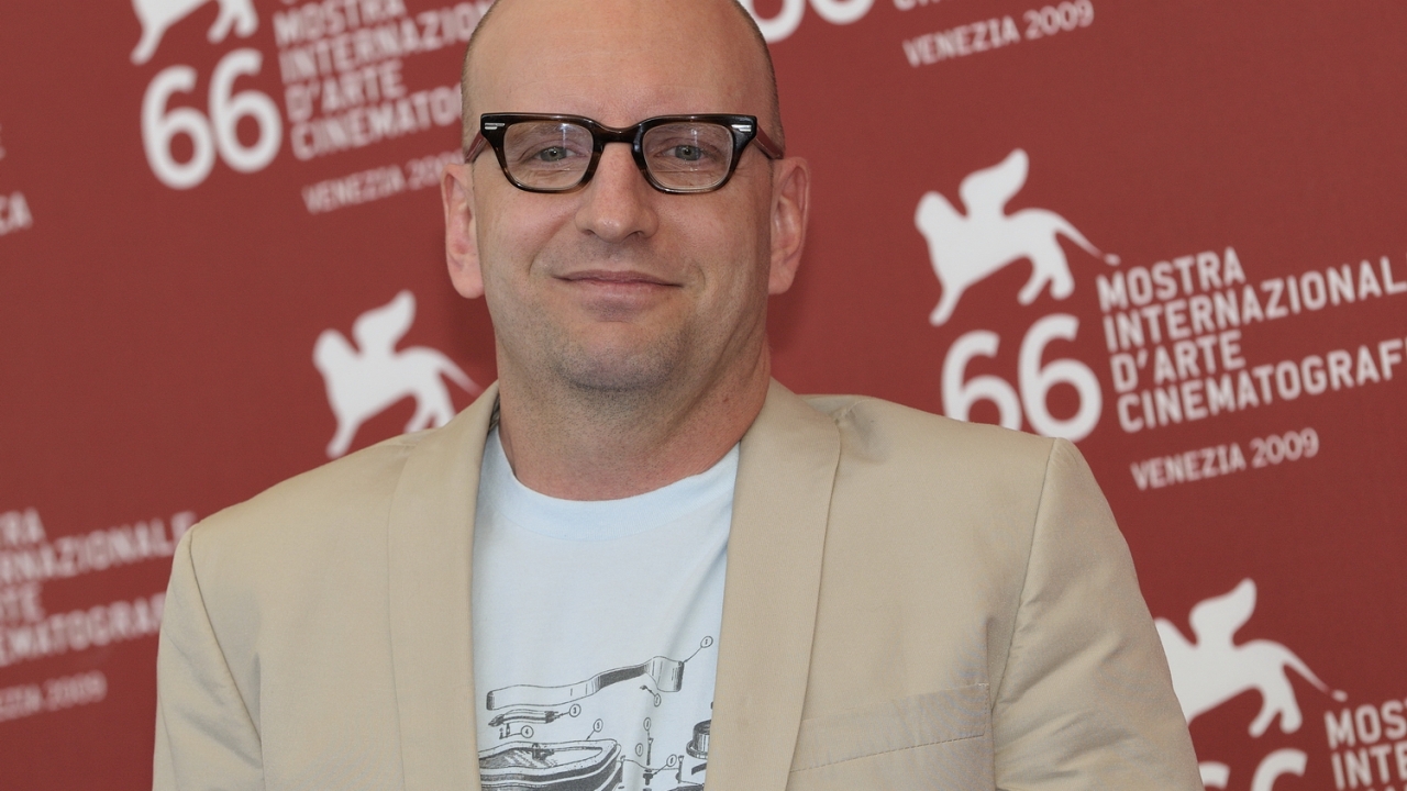 Steven Soderbergh maakt mogelijk film over Panama Papers