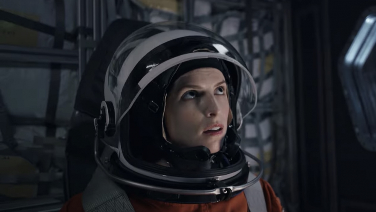 Netflix onthult eerste trailer scifi-film 'Stowaway' met Anna Kendrick