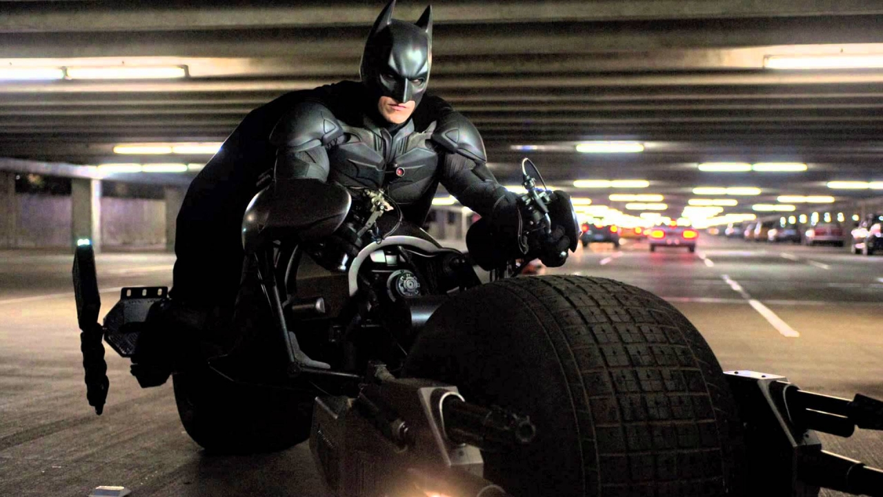 Batman had bijna een Hoverbike in 'Justice League'