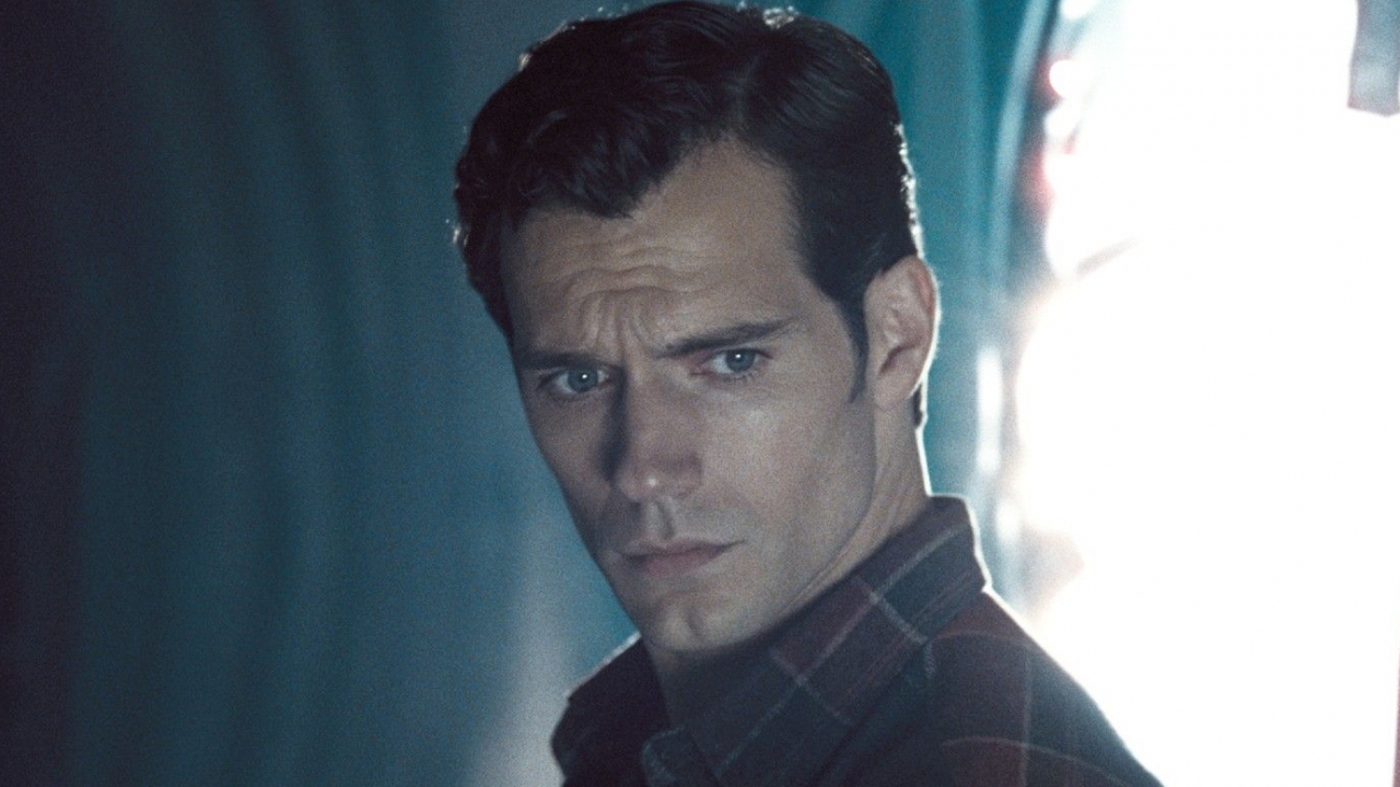 Henry Cavill legt uit waarom hij niet James Bond werd