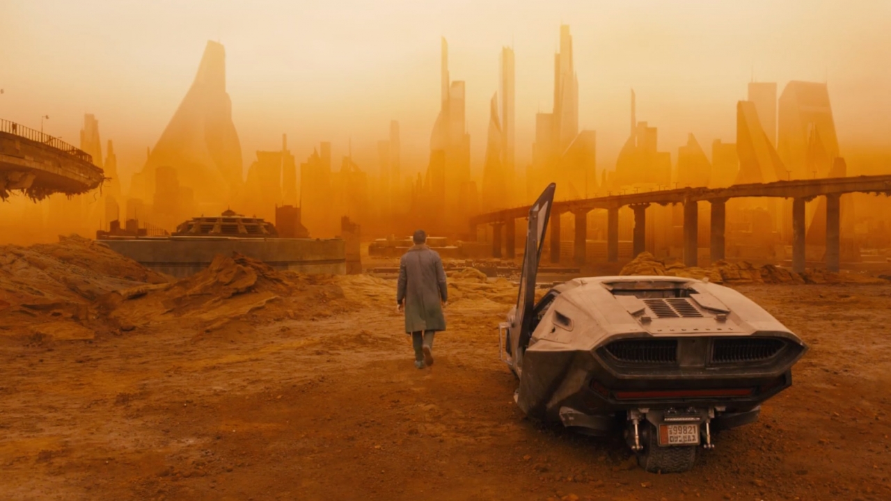 Nieuwe spetterende trailer 'Blade Runner 2049'