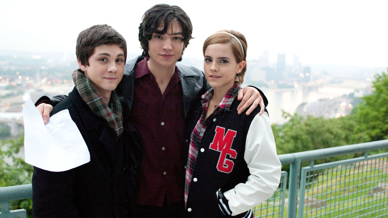 Je kent Ezra Miller uit o.a. 'The Flash': de acteur onthult het gekste dat hij ooit voor geld heeft gedaan