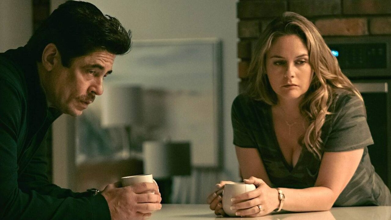 Benicio del Toro in heerlijke trailer voor misdaadfilm 'Reptile'