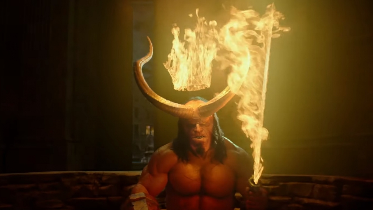 Stevige eerste trailer 'Hellboy'!