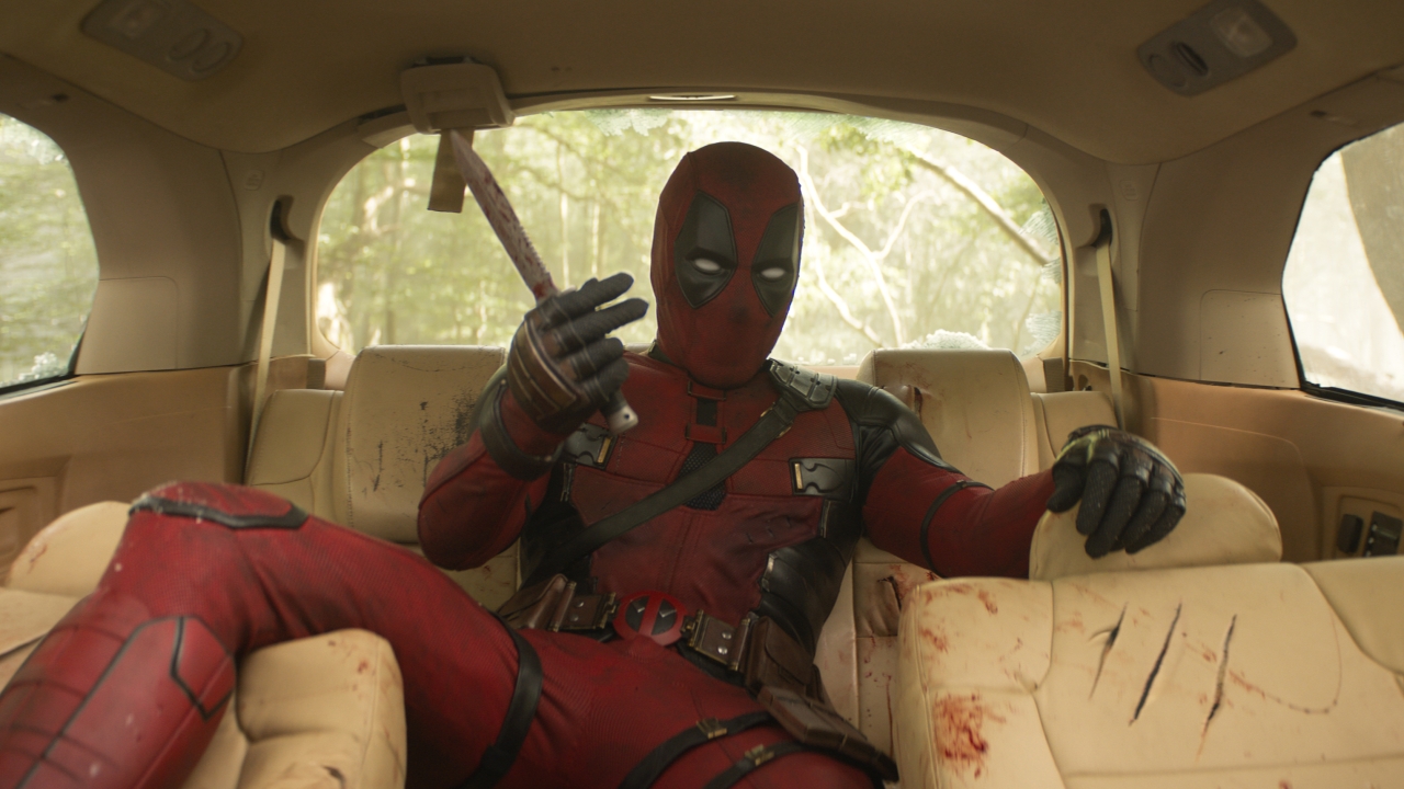 Ryan Reynolds Deadpool haalt uit naar DC