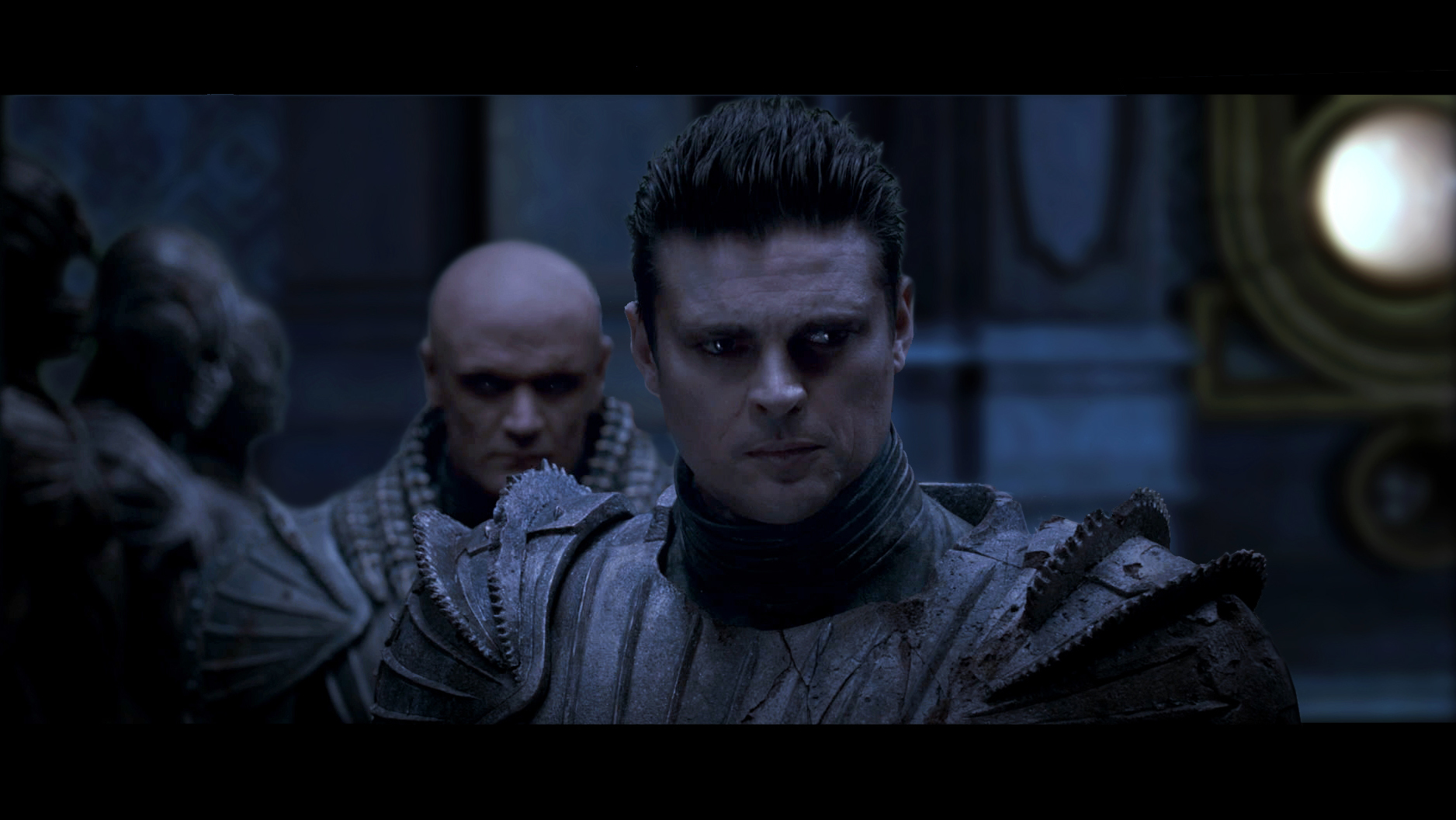 Eerste blik op Karl Urban als Vaako in 'Riddick'