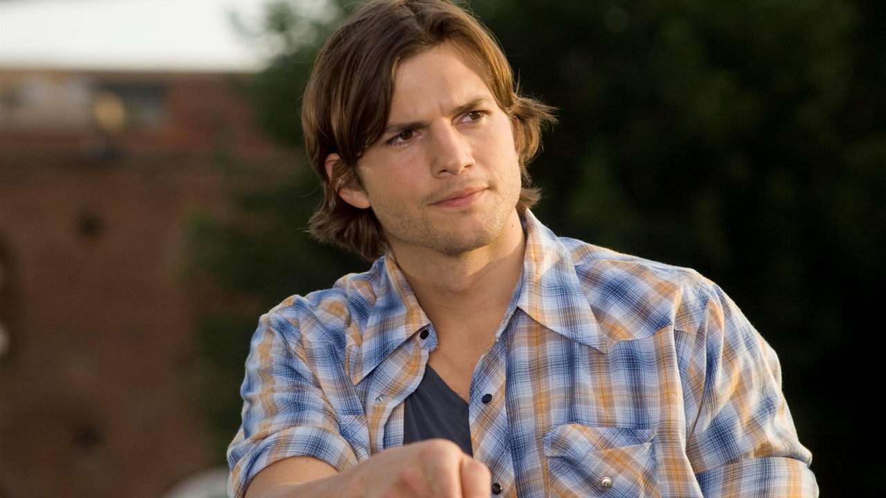 Ashton Kutcher en Mila Kunis willen weg uit Hollywood vanwege Diddy-drama