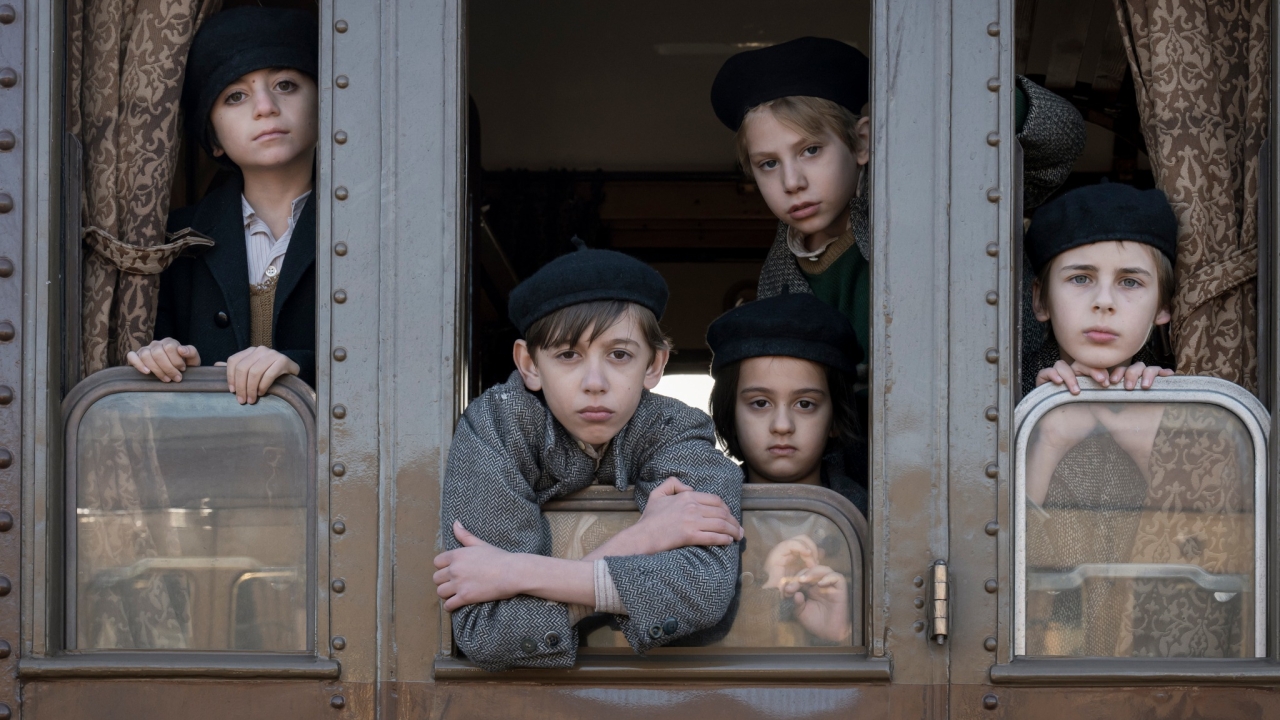 Beleef het hartverscheurende avontuur in 'The Children's Train' op Netflix