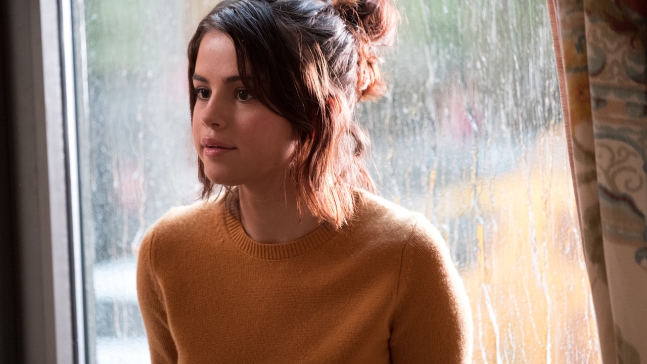 Waarom Selena Gomez glashard liegt bij audities en dat nog goed praat ook