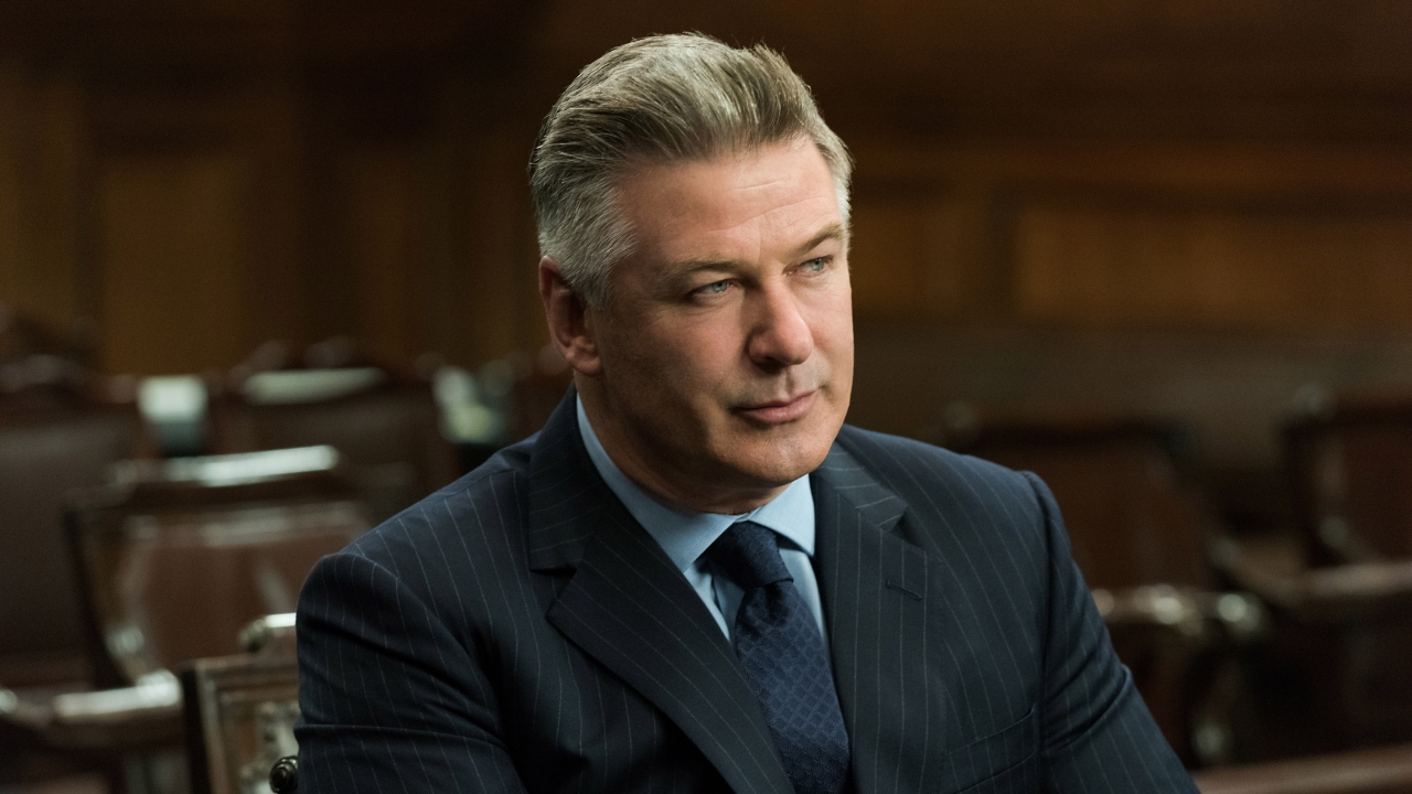 Bewijs: Alec Baldwin gooit 26 jaar jongere vrouw over de veranda: "heeft wat werk nodig"