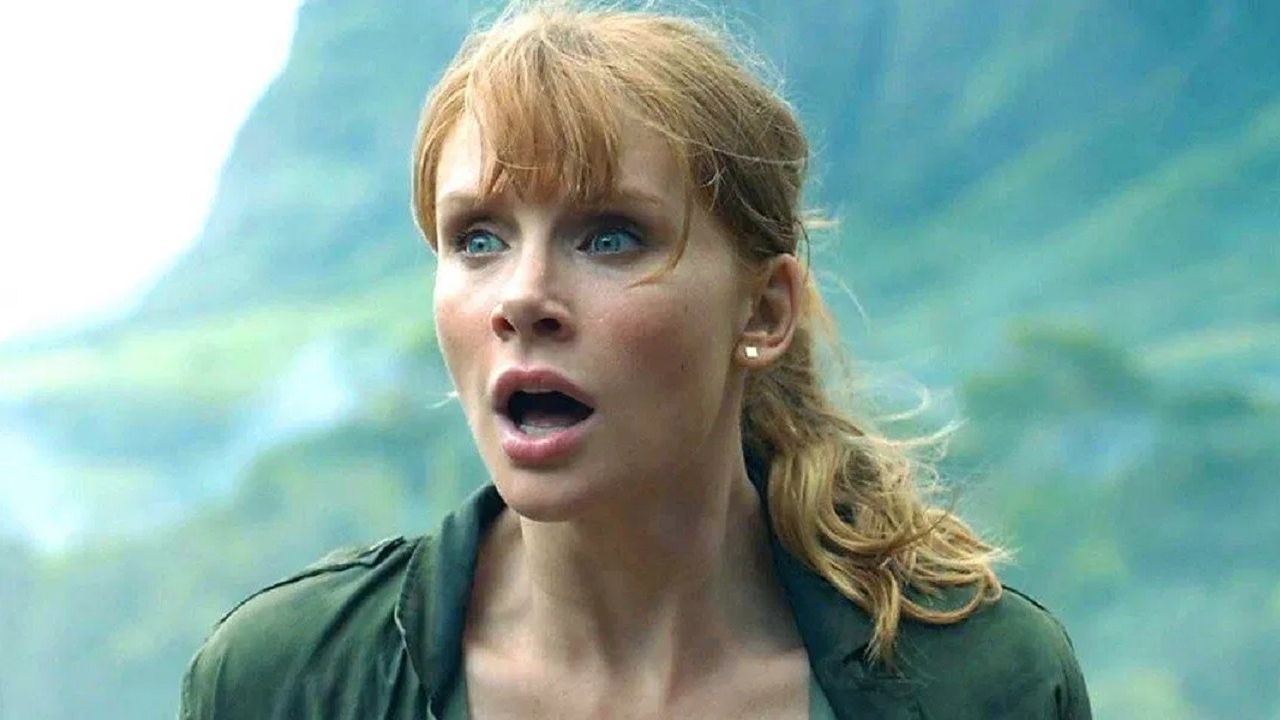Bryce Dallas Howard is bont en blauw na opnames 'Jurassic World: Dominion'