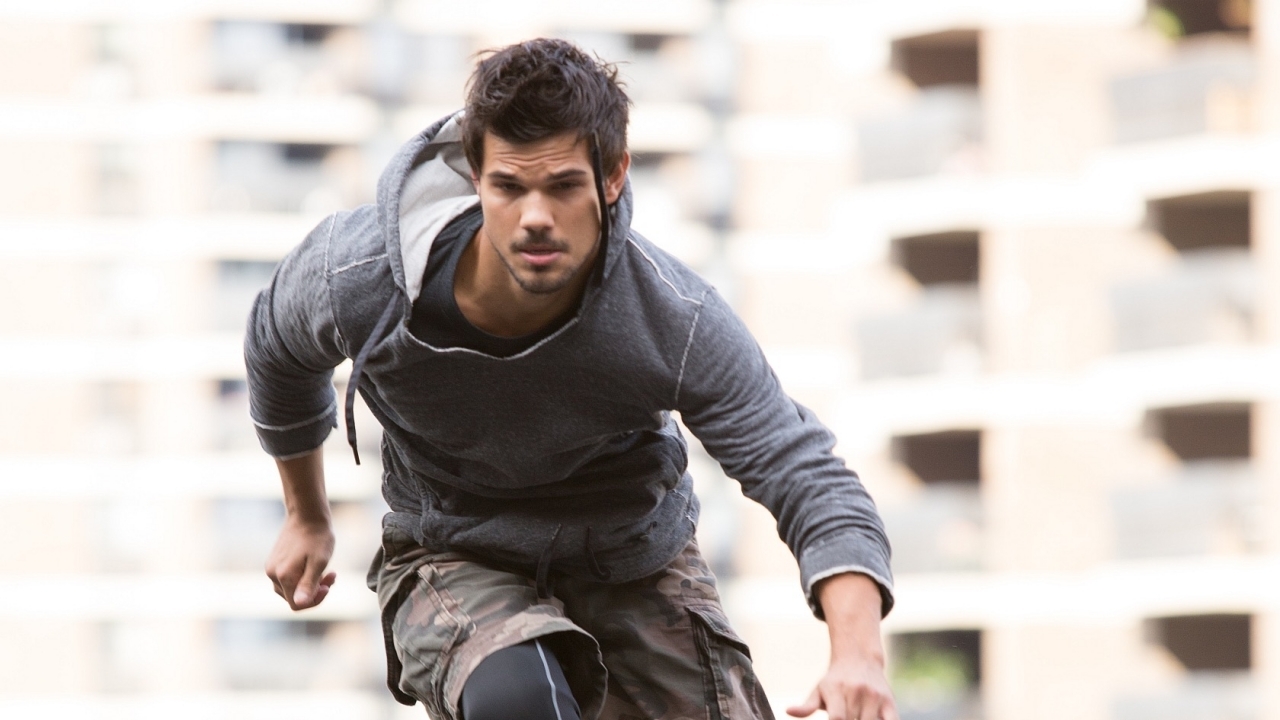 'Twilight'-ster Taylor Lautner trouwt met prachtige verpleegster