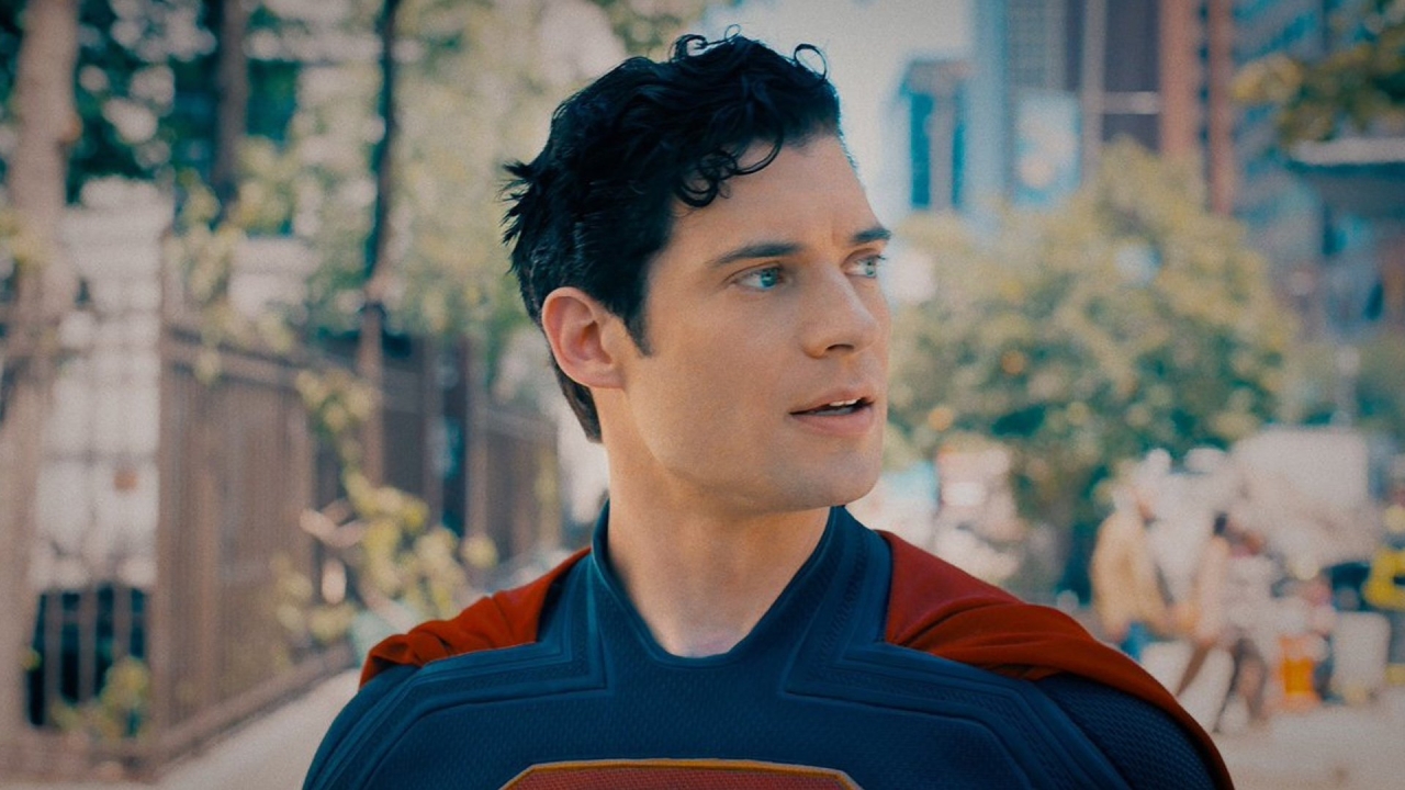Shaquille O'Neal wil 'Superman' worden in promospot voor nieuwe film