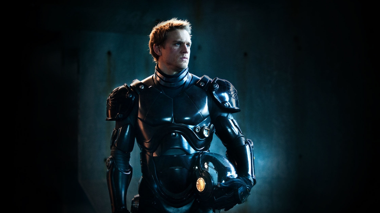 Charlie Hunnam niet terug voor 'Pacific Rim 2'