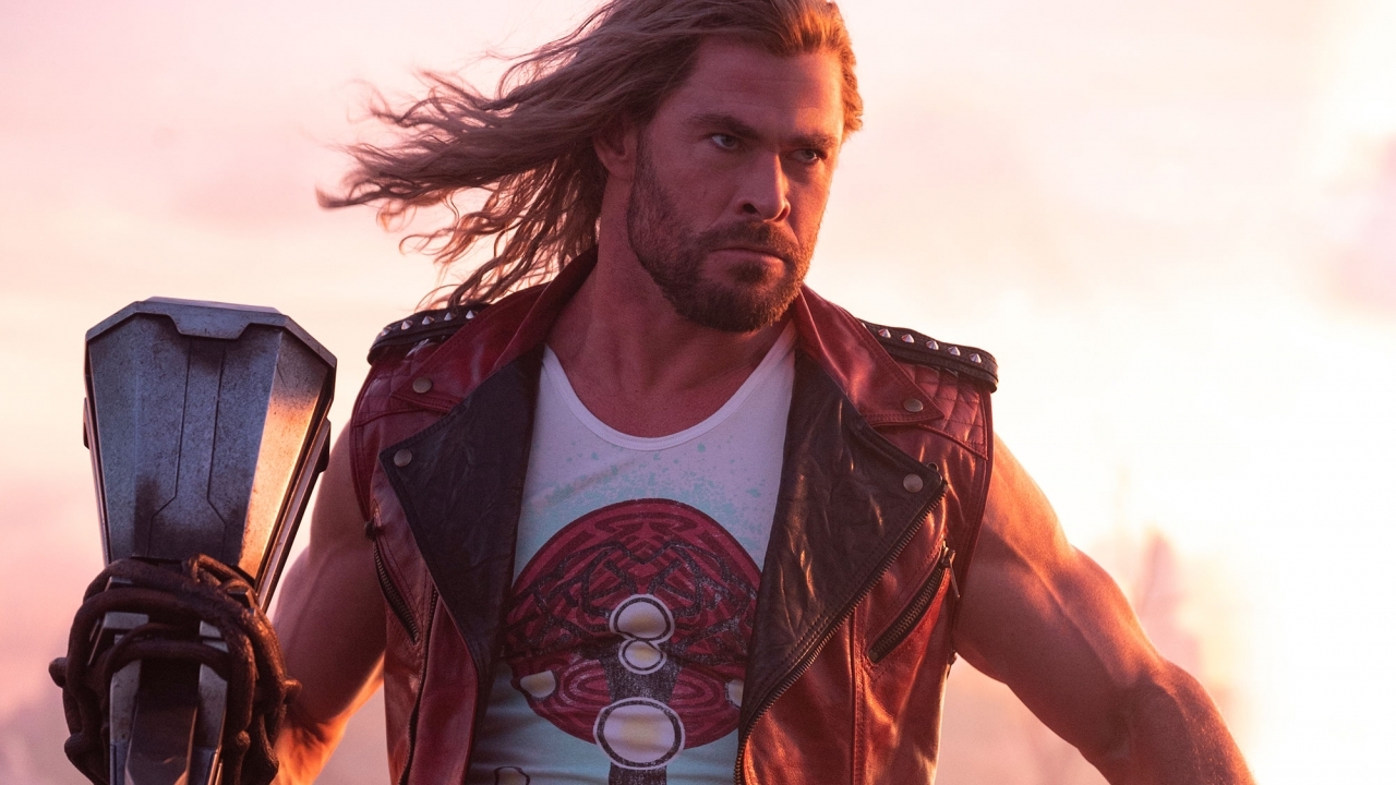 "Schokkend laag salaris" voor Chris Hemsworth voor zijn eerste Thor-film