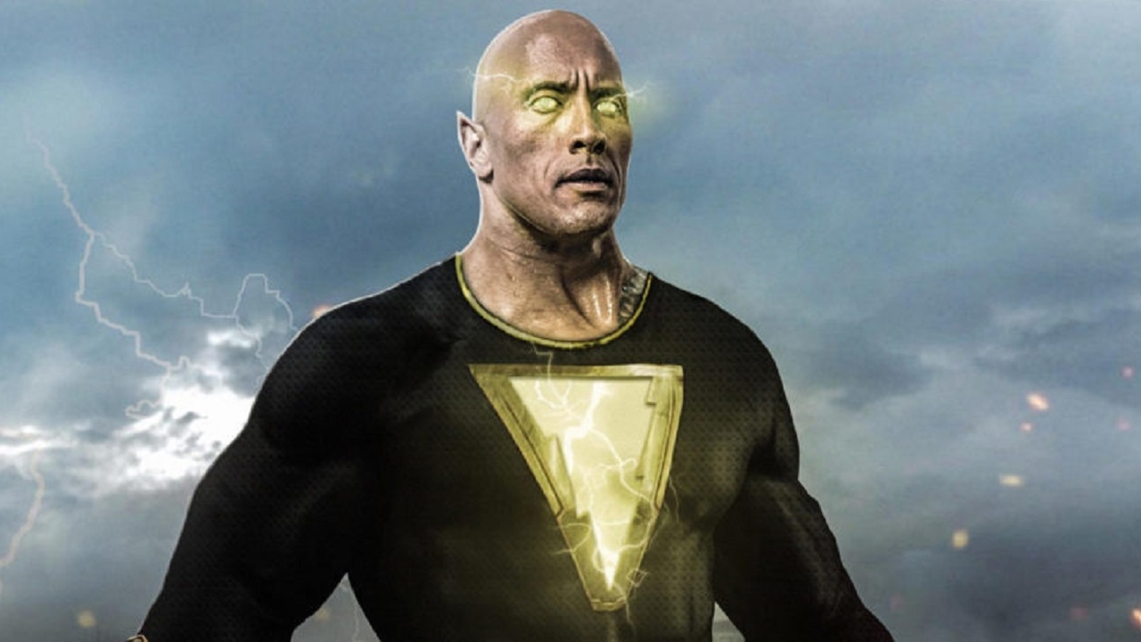 Dwayne Johnson deelt piepkleine glimp van 'Black Adam'-kostuum