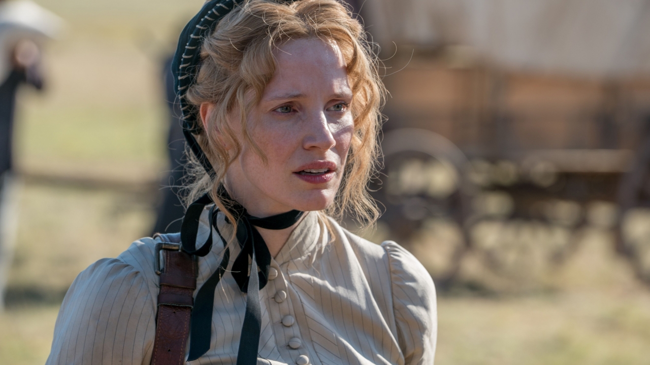 Schitterende beelden en Jessica Chastain in trailer western 'Woman Walks Ahead'