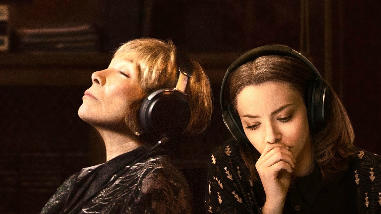 Shirley MacLaine loopt op de zaken vooruit in trailer 'The Last Word'