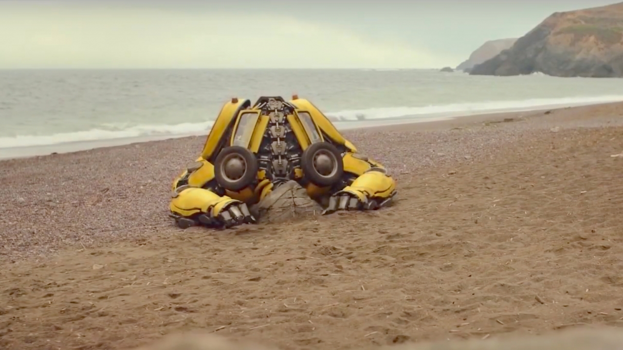 Nieuwe clips 'Bumblebee' beloven de beste 'Transformers'-film ooit!