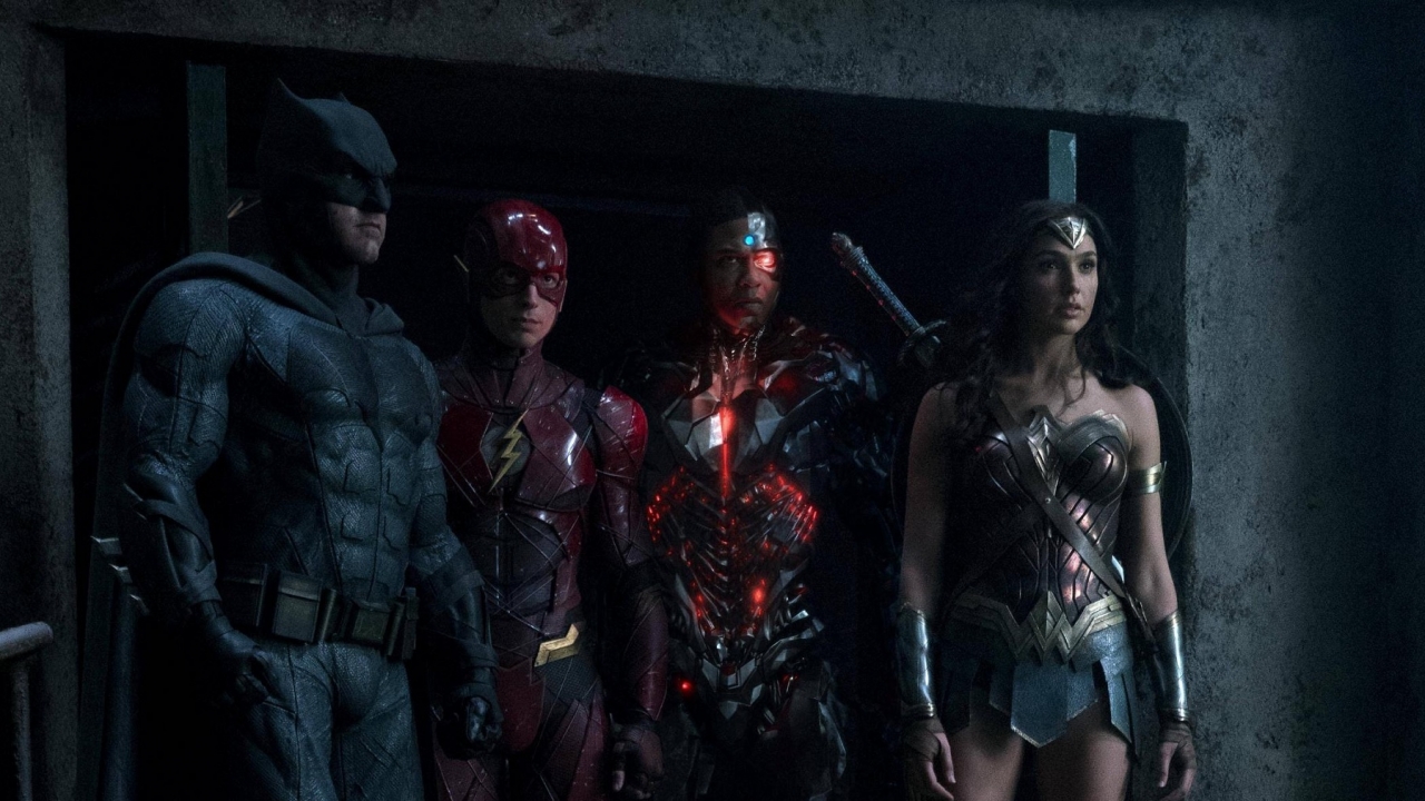 Geruchten: Green Lantern in 'Justice League' en Batman in 'Wonder Woman'