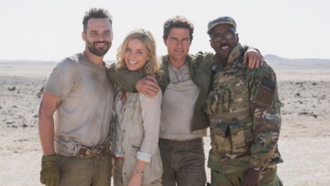 Tom Cruise & co. op nieuwe setfoto 'The Mummy'