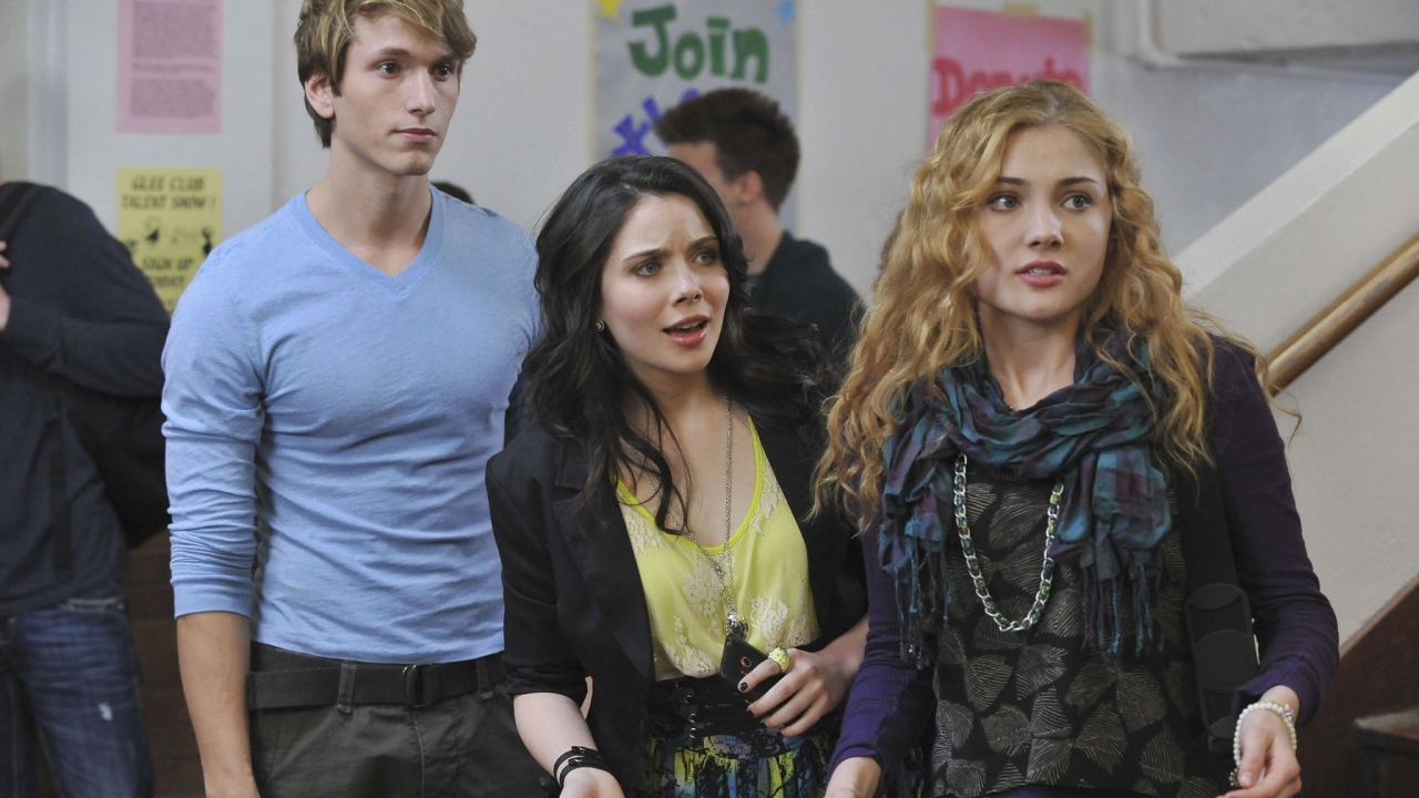 Nieuwe optie in Netflix nu al hit, slechts één seizoen kreeg fantasyserie de kans en 'Game of Thrones'-icoon gaat schitteren in Prime Video-serie