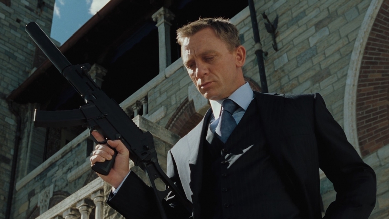 Neemt 007 het straks op tegen een blinde superschurk?