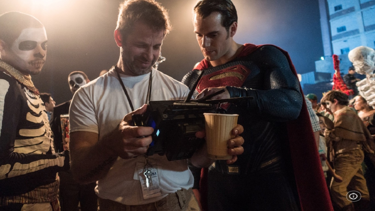 Zack Snyder spreekt Henry Cavill tegen: "Misschien heb ik hem wel nodig"