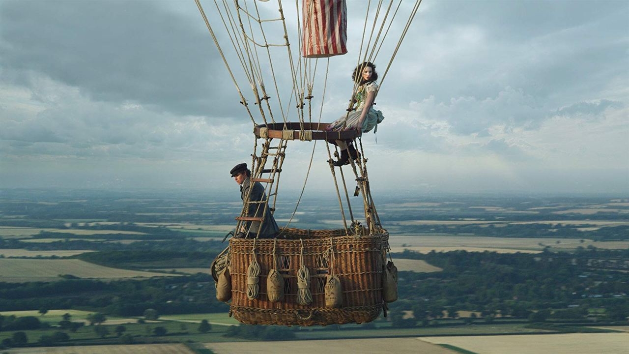 Eddie Redmayne en Felicity Jones in trailer 'The Aeronauts'