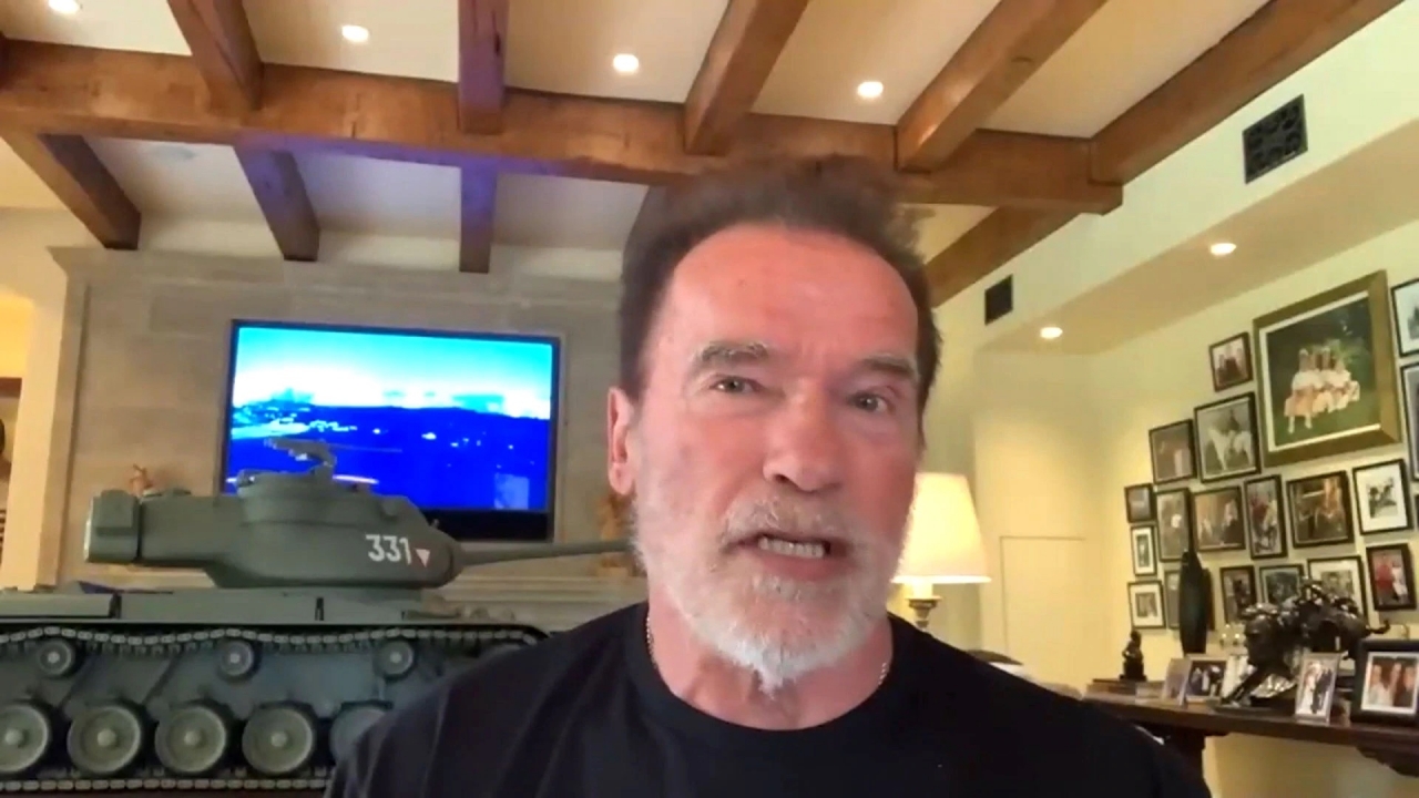 Arnold Schwarzenegger is opa geworden!