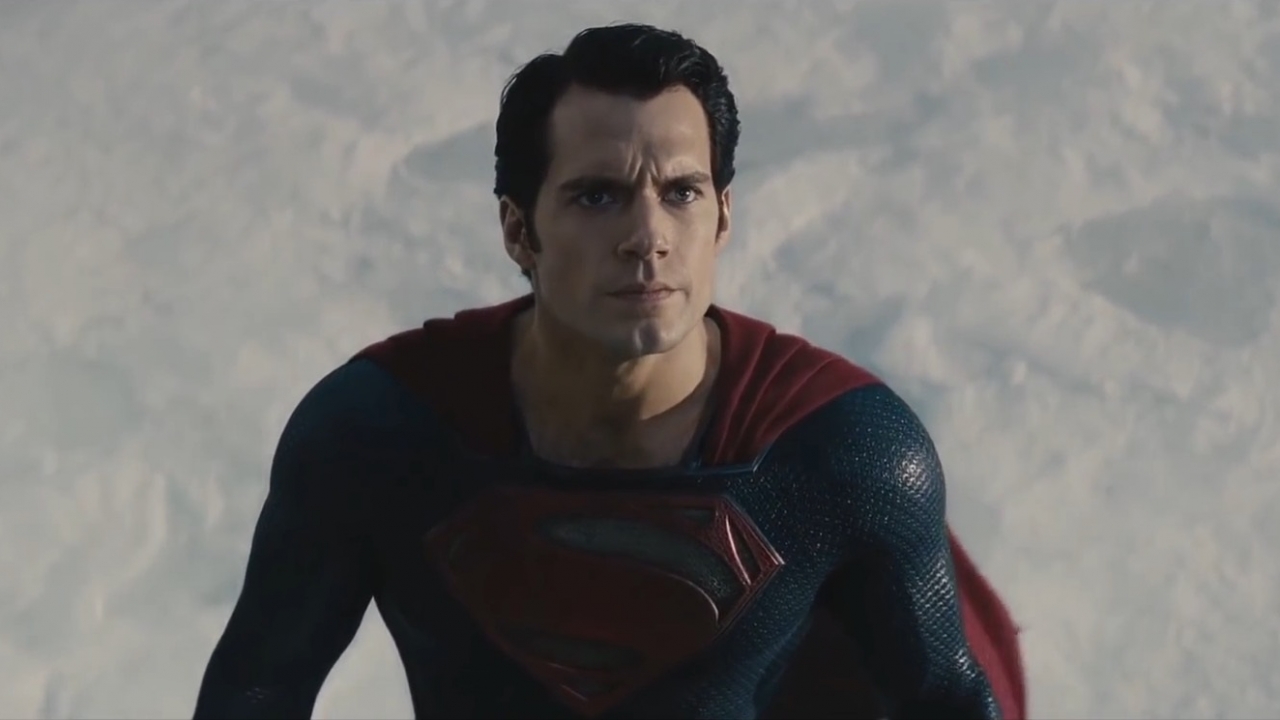 Henry Cavill officieel met Warner Bros. in gesprek voor terugkeer als Superman!