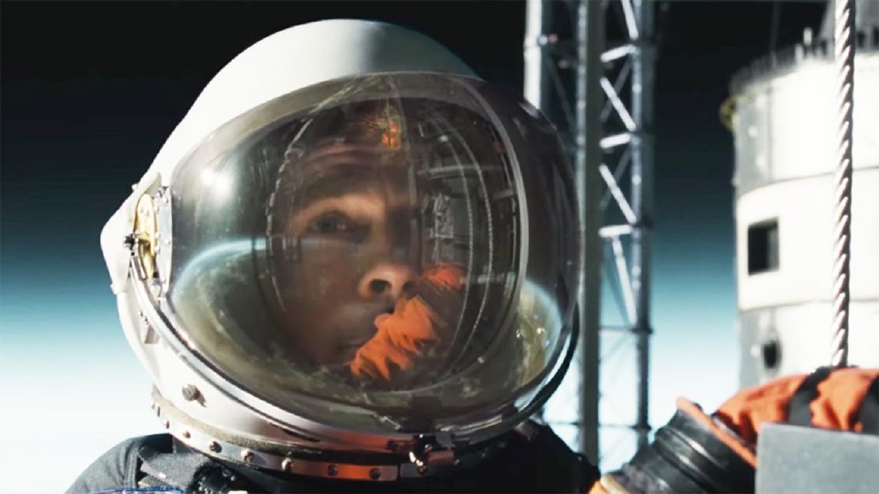 Brad Pitt als ruimtevaarder in verbluffende trailer 'Ad Astra'!