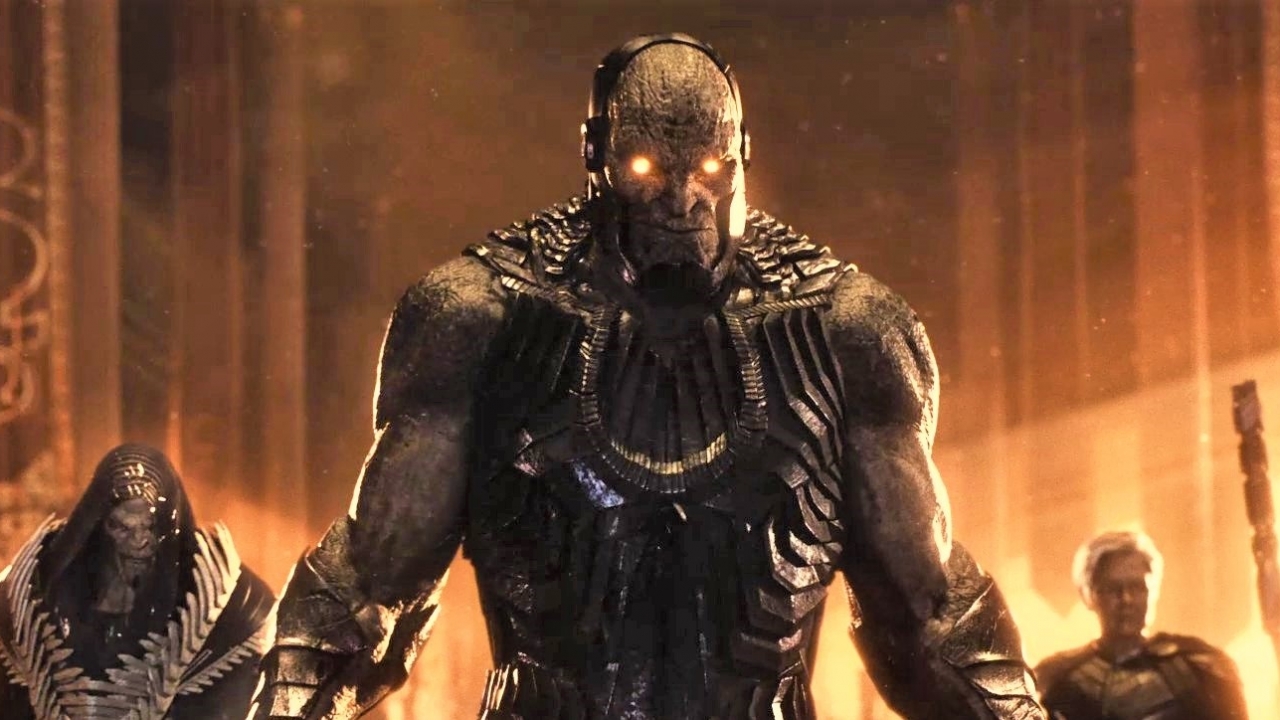 Darkseid in volle glorie op foto uit 'Zack Snyder's Justice League'