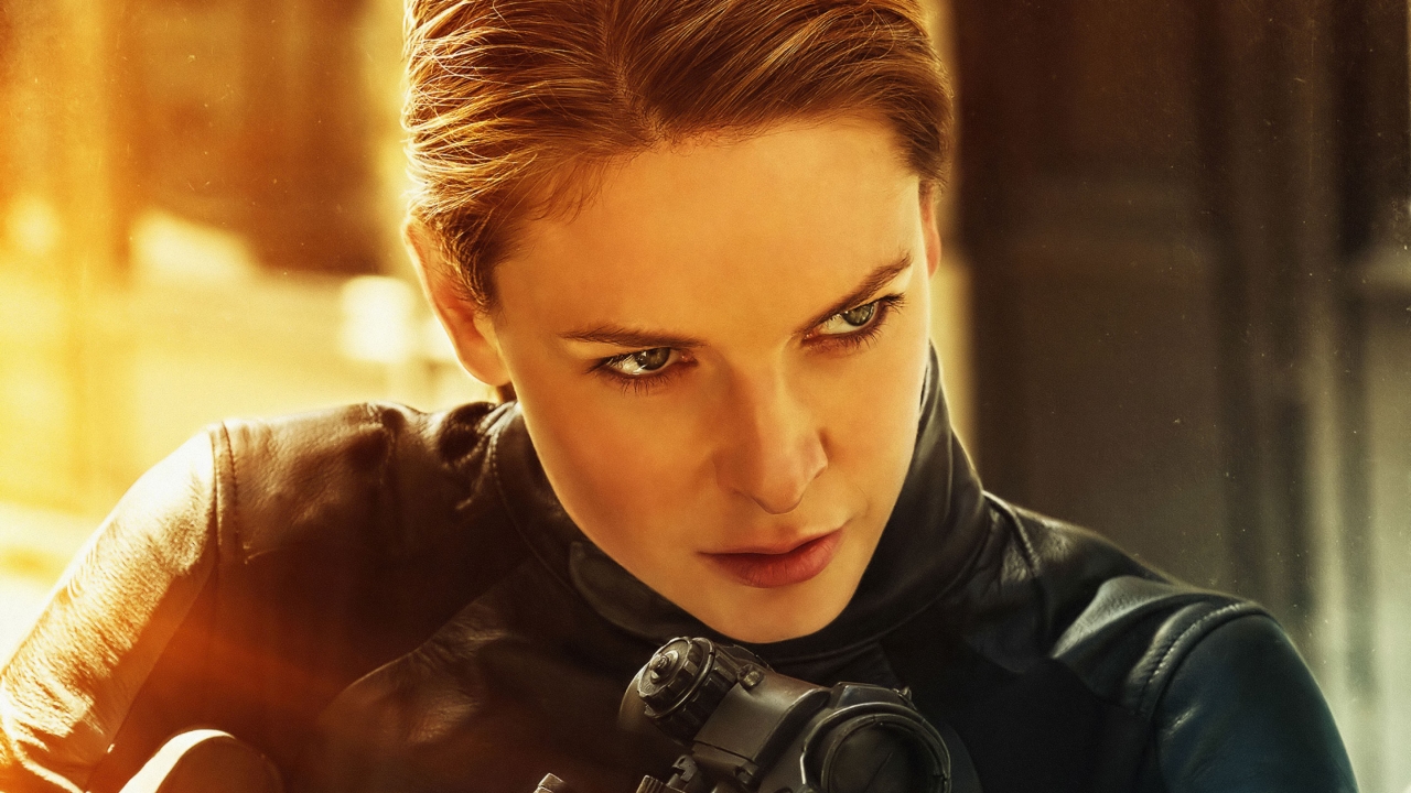 Actrice met enorm wapen op foto 'Mission: Impossible 7'