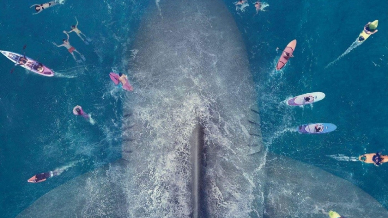 25 meter grote haai vs Jason Statham in 'The Meg' trailer!