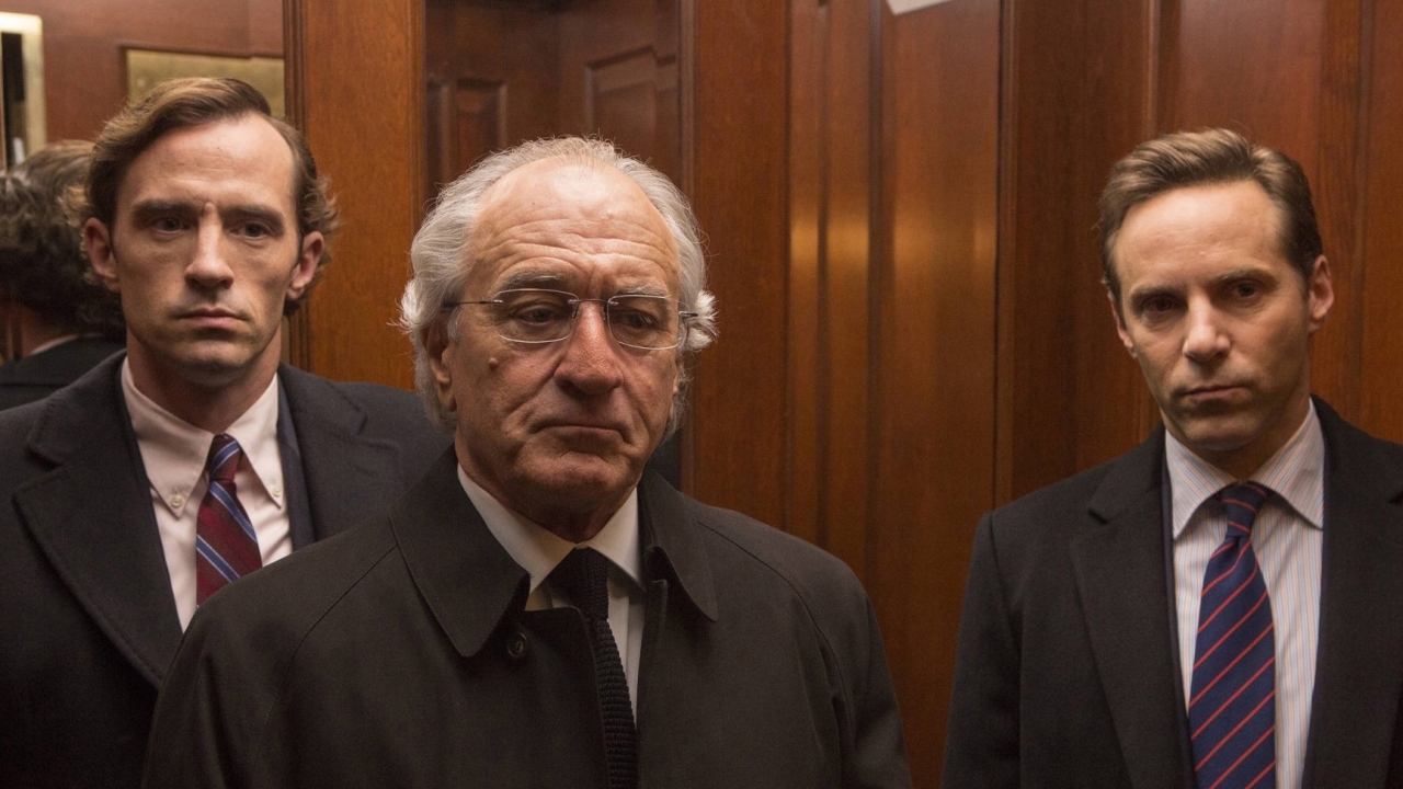 Eerste teaser 'Wizard of Lies' met De Niro